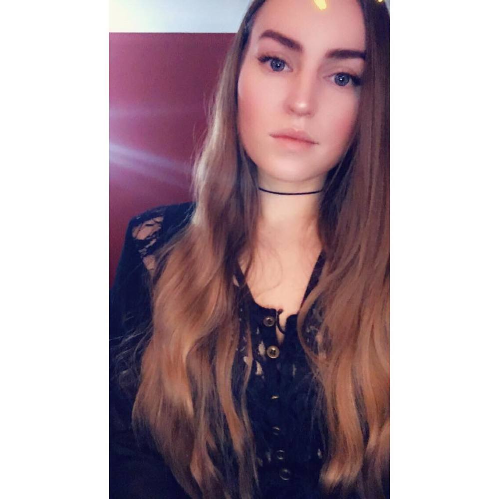 Meet your Posher, yycclosetpurge